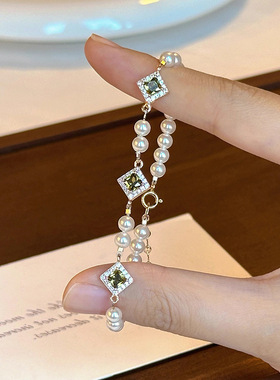 橄榄绿方形锆石白色施家珍珠微镶锆石手链女轻奢高级感精致手饰