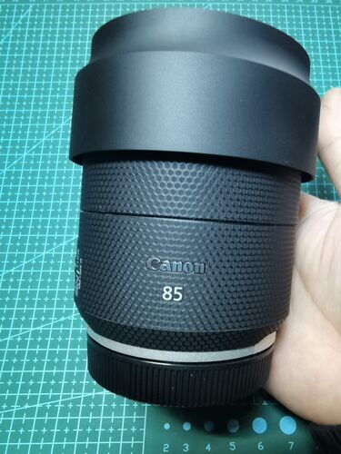 金属遮光罩适用于佳能 RF 85mm F2.0单反镜头rf85 f2遮光罩可反扣 - 图0