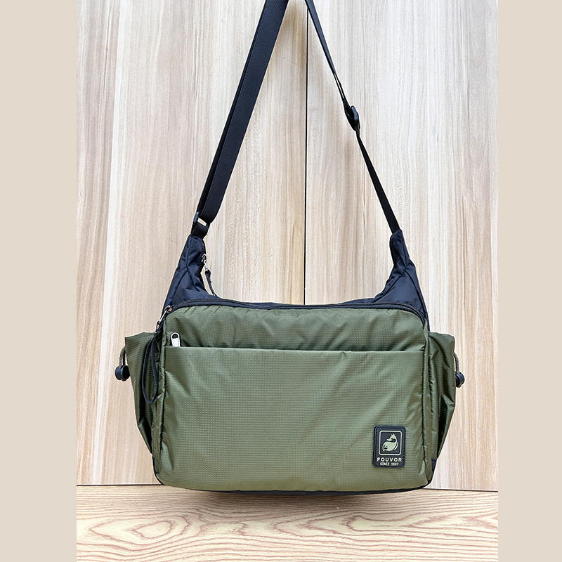 火狐2024年新款斜跨包男大容量防水单肩包户外休闲旅行男士包袋,淘宝优惠券,粉丝福利购,淘宝优惠卷