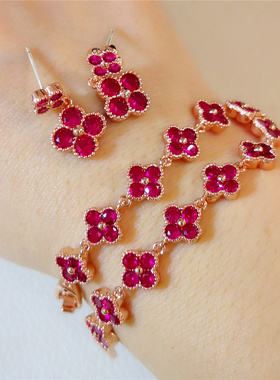 四叶花清致简约花朵耳环手链