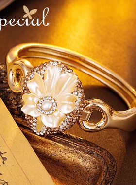 SPECIAL欧美轻奢珍珠手镯女