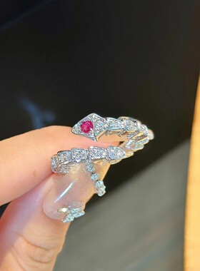 灵蛇戒指珍珠锆石戒韩版戒指女气质钻戒一克拉活口可调节小众高级