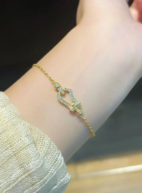 欧美轻奢气质小众设计感时尚马蹄扣手链女高级感超闪百搭手环