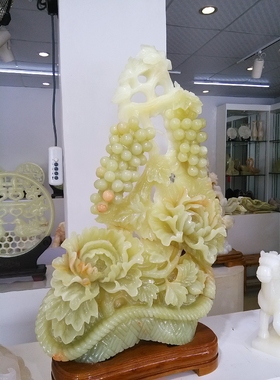 花开富贵家居客厅送礼摆件