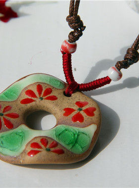 复古色陶瓷手工彩绘月牙方块吊坠