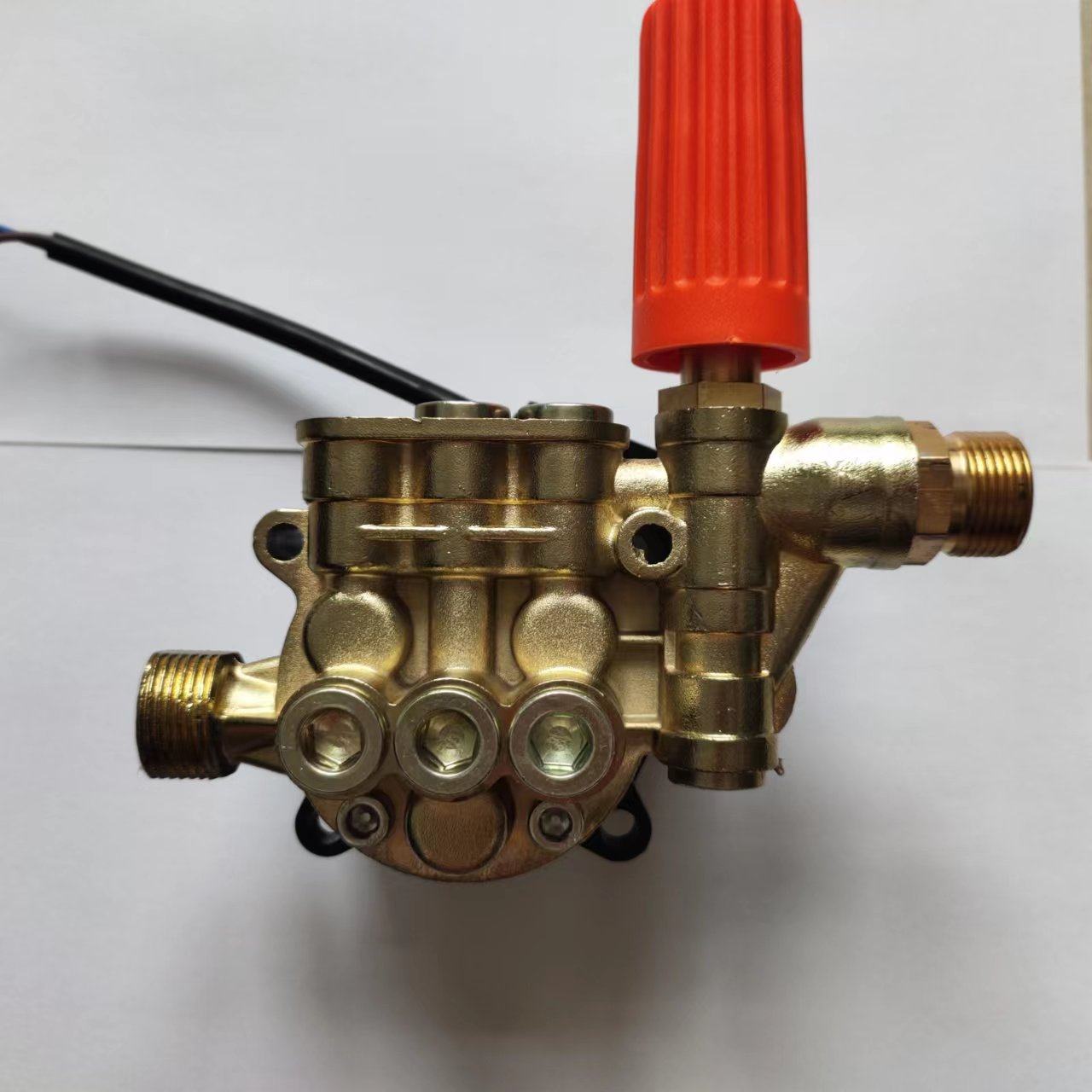 适用于家用高压洗车机手提式清洗机泵头洗车器配件220v刷车水泵