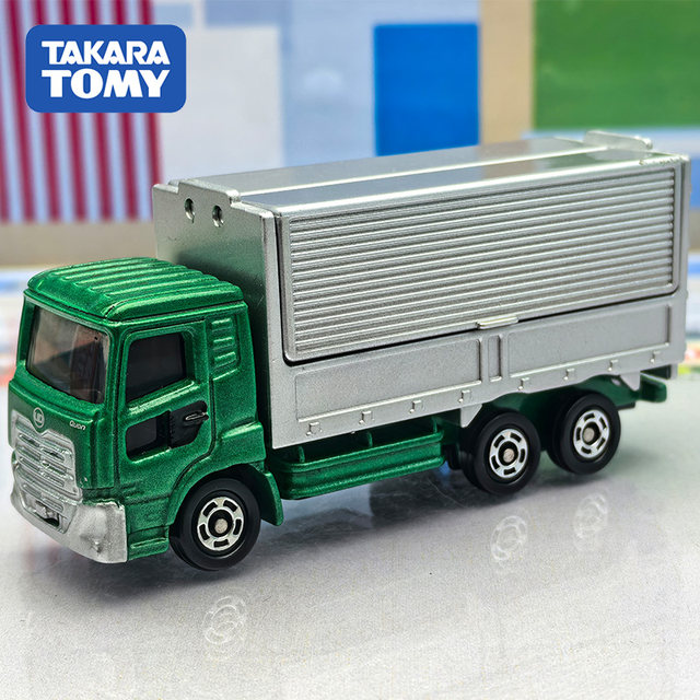 Domeka red and white box simulation alloy car model toy No. 31 UD transport truck 917595