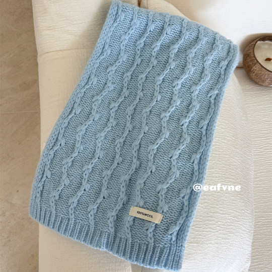 Women's retro floral vine wool scarf thickened in winter