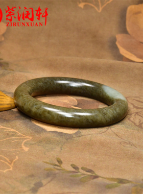 和田玉手镯且末山流水糖青白玉镯