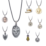 Чудесное приключение Джоджо, окружающее окружающие стрелы Востоки, чтобы помочь ди -оши -призрачной лапше ключ Bentchain