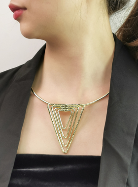新品欧美夸张金属三角形时尚项圈女 潮流百搭衣领颈圈气质项链