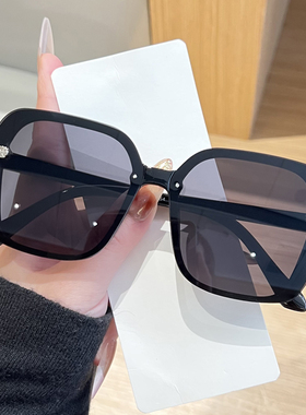 女防紫外线圆脸显脸小复古墨镜