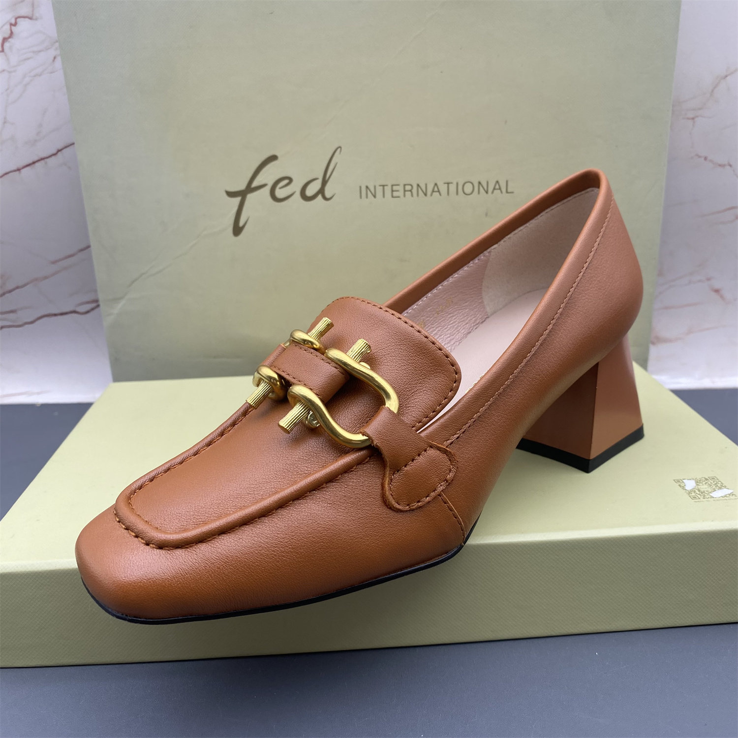 34码正品fed/艾芙伊迪撤柜牛皮处理女鞋方尖头中口粗跟中跟单鞋,淘宝优惠券,粉丝福利购,淘宝优惠卷