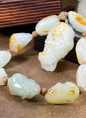 保真正品新疆和田玉龙生九子手持红皮立体雕刻龙头