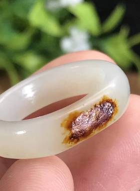 新疆扳指洒金皮玉质和田籽料