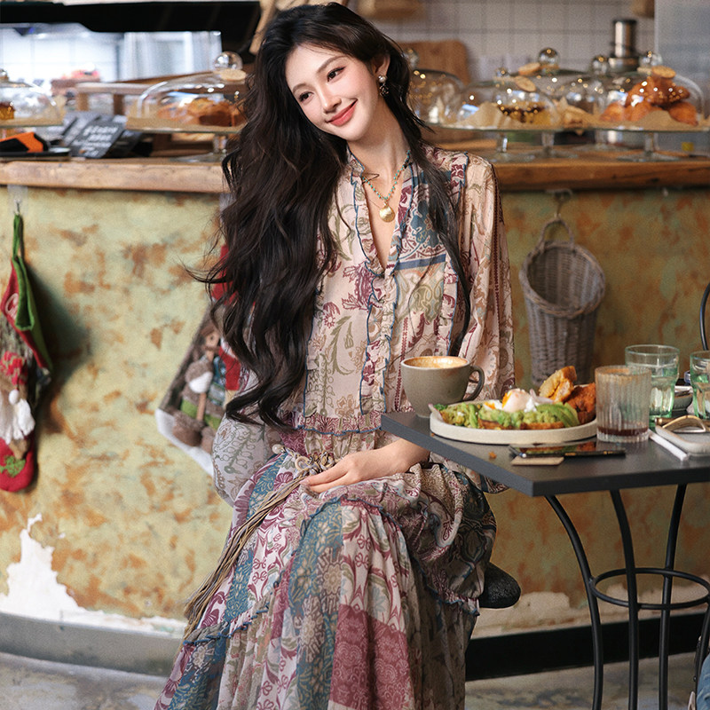 AZure温柔风复古绿色印花连衣裙灯笼袖大裙摆荷叶长裙V领雪纺裙女,淘宝优惠券,粉丝福利购,淘宝优惠卷