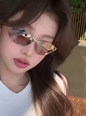 老钱风金属猫眼墨镜女y2k千禧辣妹高级感2026新款方圆脸太阳眼镜