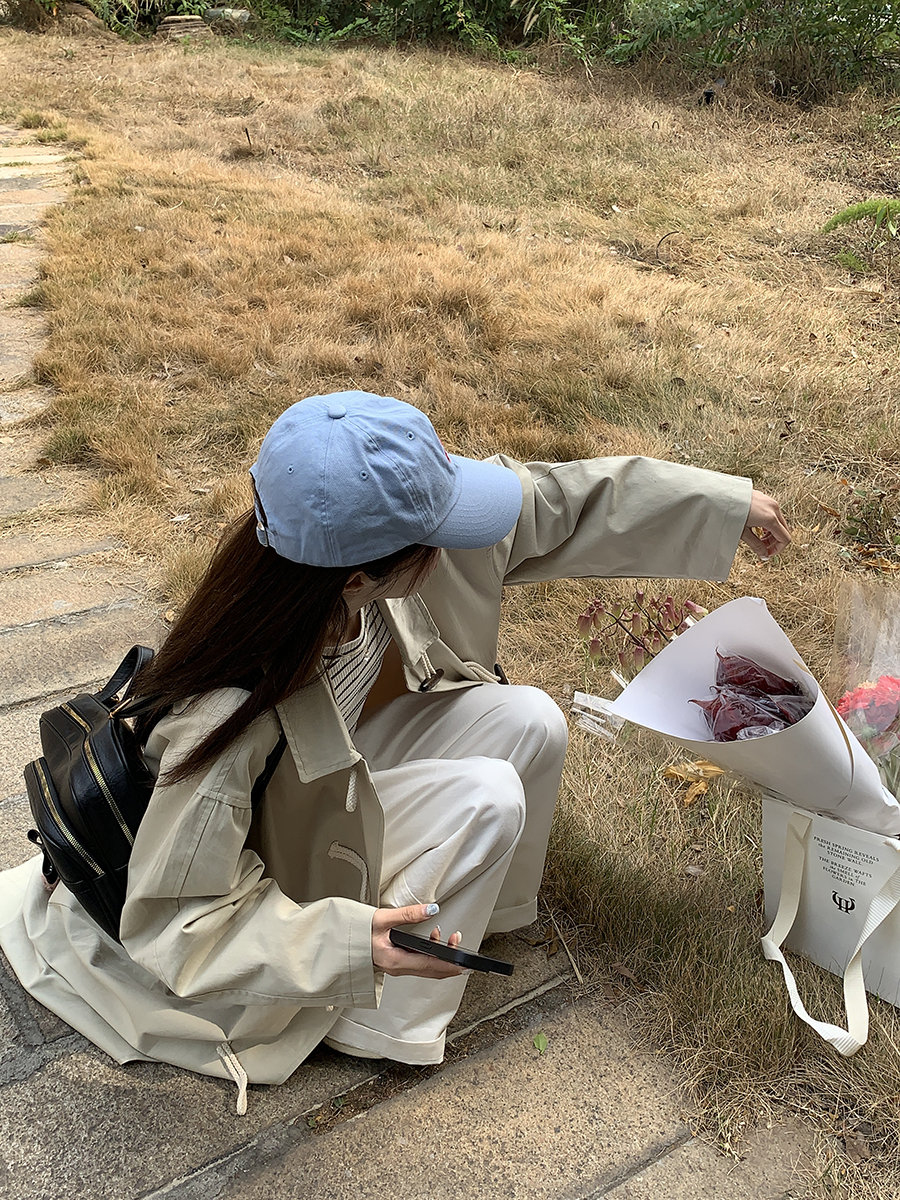 馨帮帮  自制学院风日系工装风减龄牛角扣百搭中长款风衣外套2024