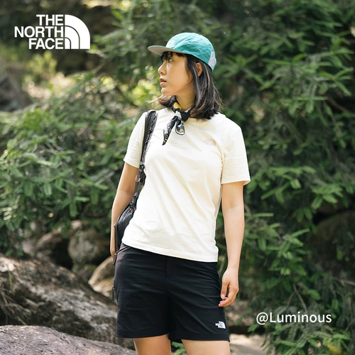 【Классика】 Северная женская футболка с короткими рукавами в чистое хлопковое изготовление.