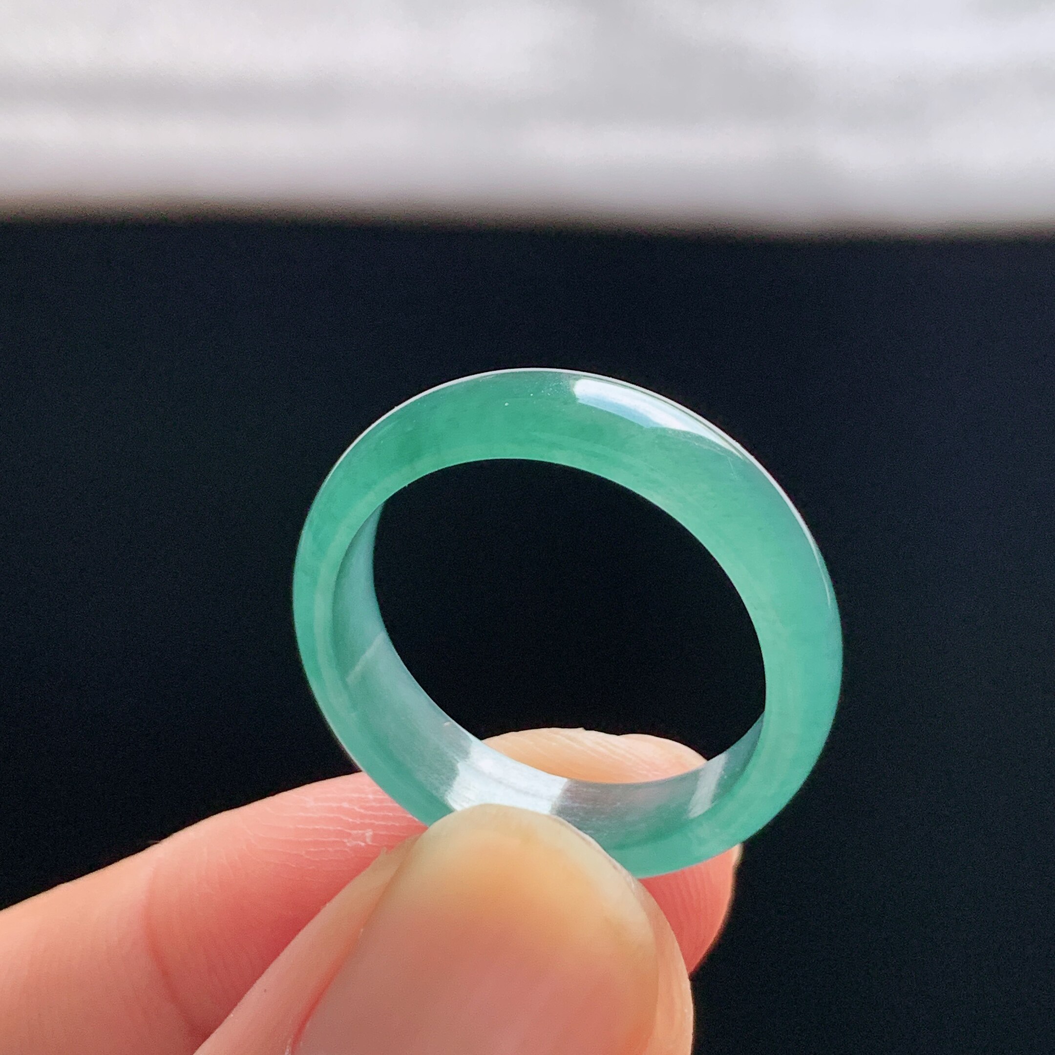 Natural A-grade ice species emerald lake aqua blue ring