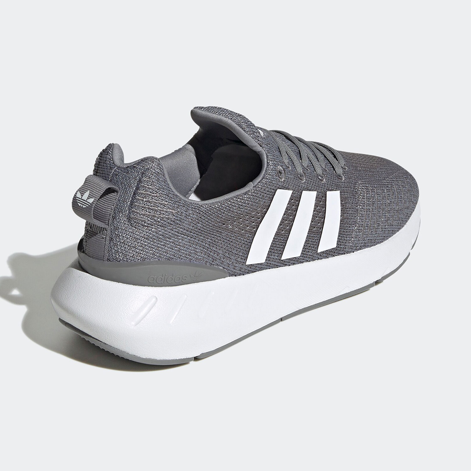 Adidas/阿迪达斯正品三叶草Swift Run 22男女款运动跑步鞋GZ3495 - 图0