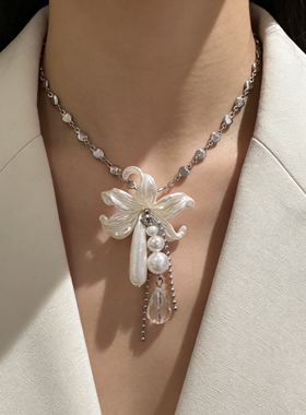 韩系ins风百合花朵珍珠水晶水滴项链甜美气质甜酷小众独特毛衣链