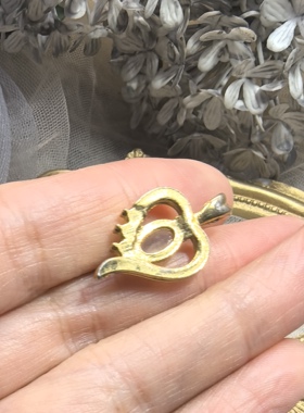 日本海外vintage中古简约款复古金色爱心猫眼石胸针胸花孤品