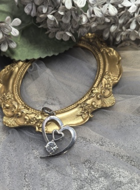 日本海外vintage中古简约款复古爱心水钻吊坠项链孤品