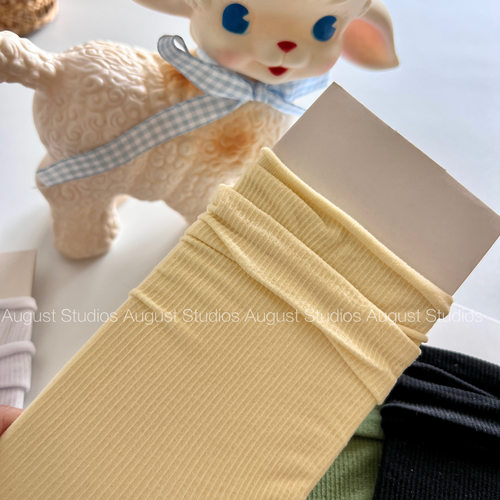 August Studios堆堆袜子女中筒袜ins春秋韩国日系简约黑色冰冰袜 - 图2