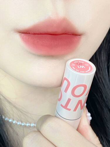 白桃杏仁牛奶 长在我审美上的颜色 into you空气唇泥W1哑光唇釉 - 图0