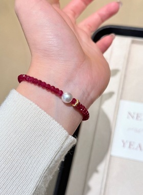 2026新款s925纯银红宝石拼施家珍珠红色手串女气质高级感新年手饰