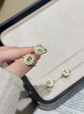 25新款双圈满钻天然橄榄石戒指女精致小众氛围感指环