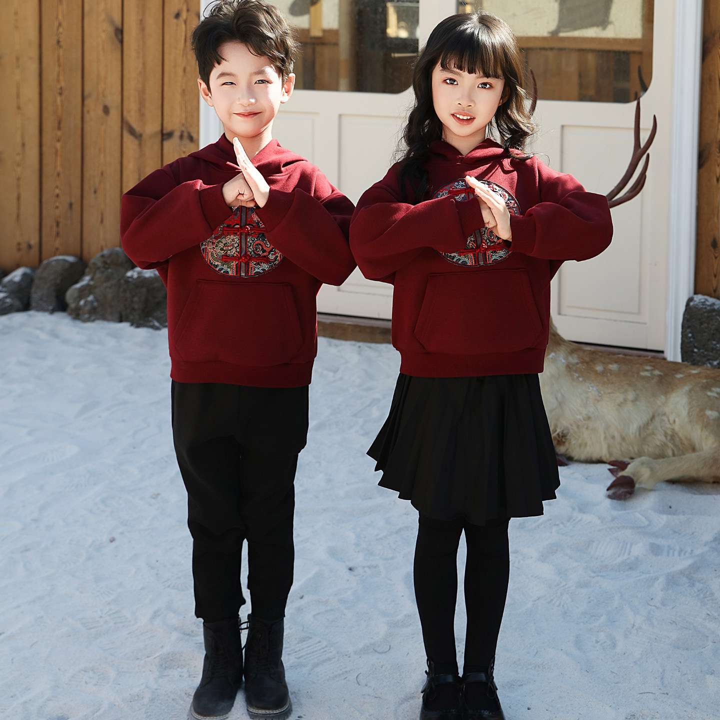 亲子装2025新款秋冬全家福潮一家三四口中国风连帽卫衣春节拜年服,淘宝优惠券,粉丝福利购,淘宝优惠卷