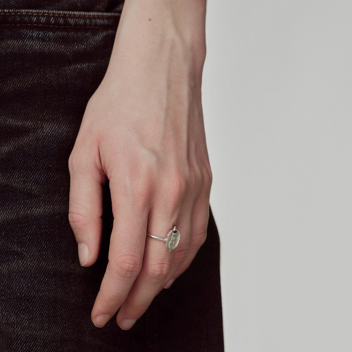 SALE E PEPE pepper and salt sterling silver Mona Lisa ring