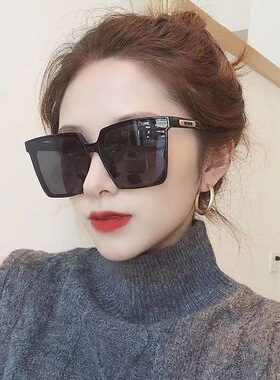 方框墨镜女高级感大脸显瘦沙滩旅游防紫外线太阳镜夏素颜显白眼镜