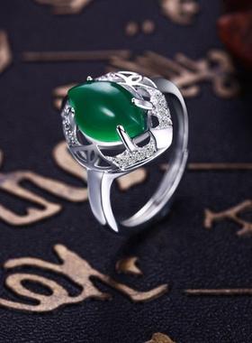 天然戒指镶钻送老人高档珍品玉髓