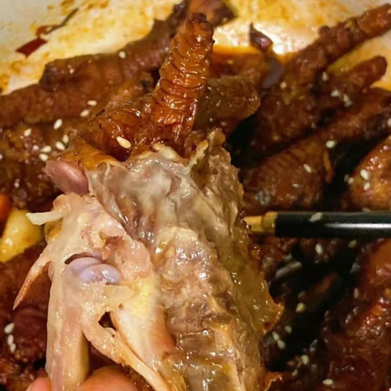 佬街佬味虎皮鸡爪 一份半斤多点 蜜汁酱料 非常软烂绵密,淘宝优惠券,粉丝福利购,淘宝优惠卷