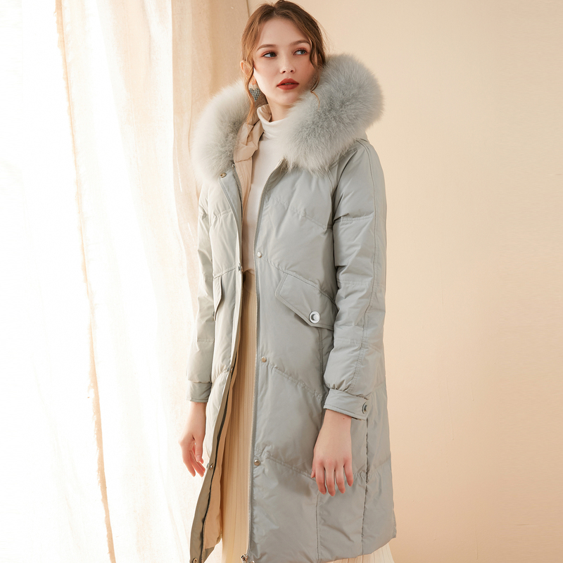 名人瑞裳冬季新款2019大毛领羽绒服 名人瑞裳羽绒服