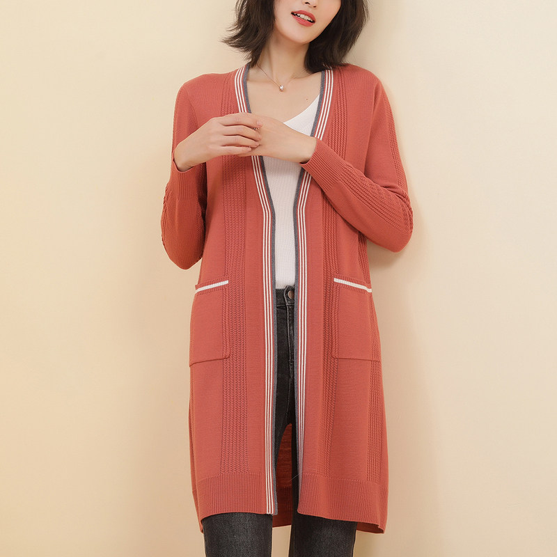 名人瑞裳2019针织春秋中长款开衫 名人瑞裳毛衣