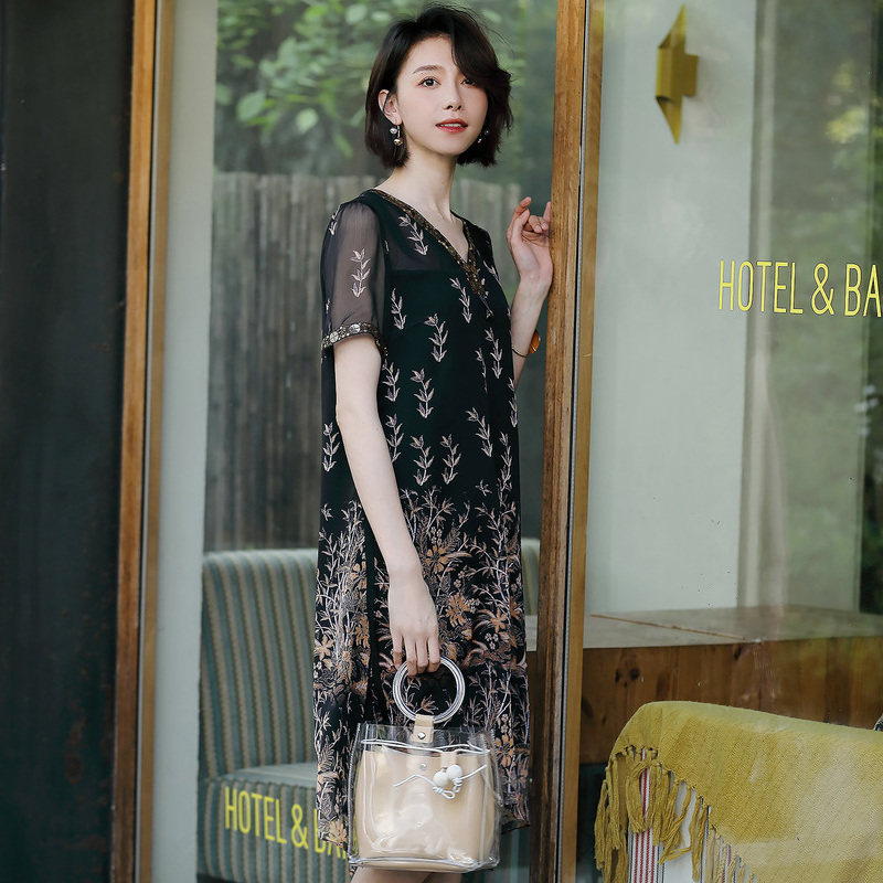 名人瑞裳2018夏新款雪纺碎花印花裙 名人瑞裳连衣裙