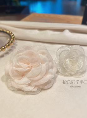 粉嫩彩色布艺花朵胸花组合叠戴