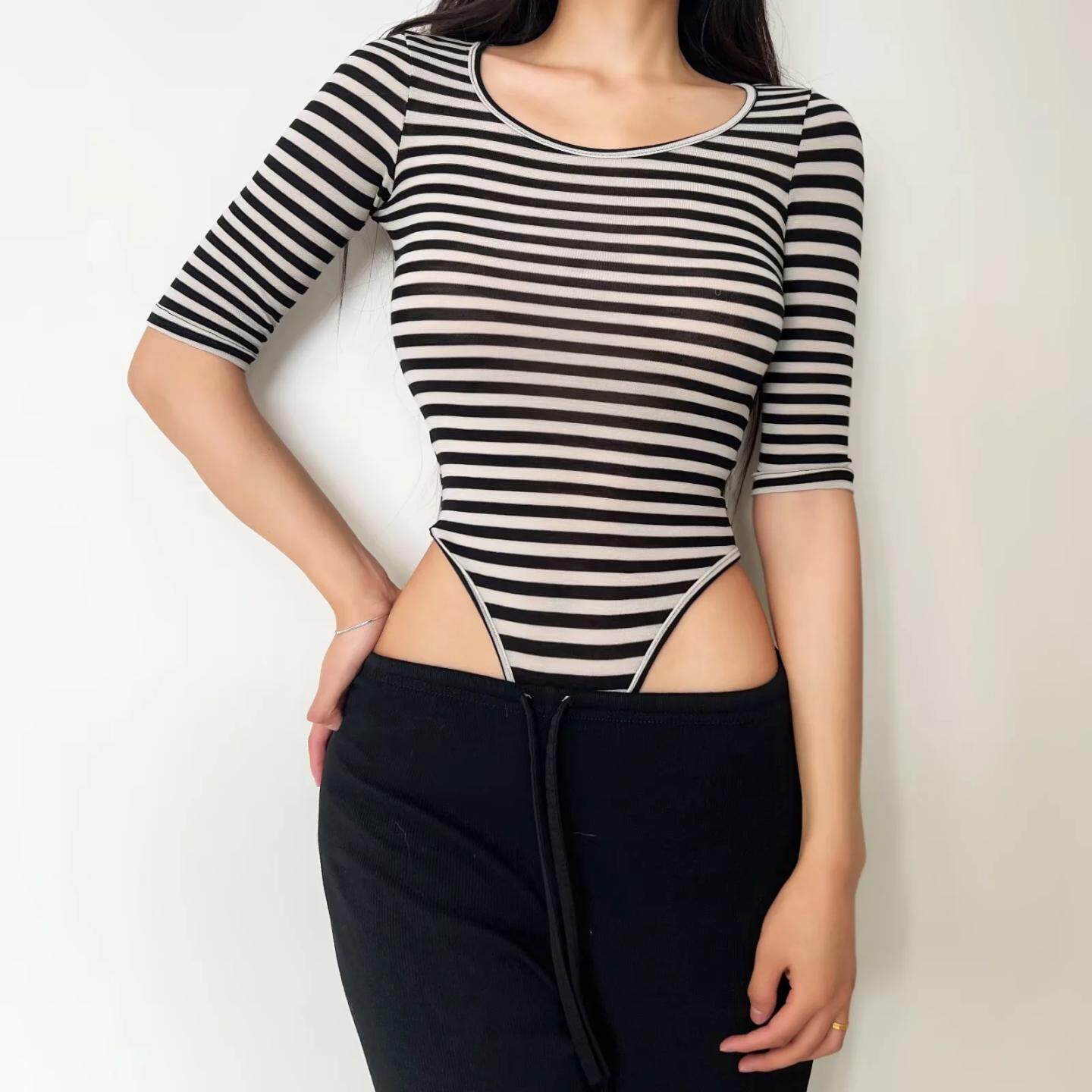 欧美风性感大圆领条纹中袖上衣连体打底衫女秋内搭显瘦五分袖T恤,淘宝优惠券,粉丝福利购,淘宝优惠卷