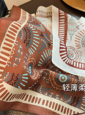异域氛围感穿搭丝巾秋季款小方巾