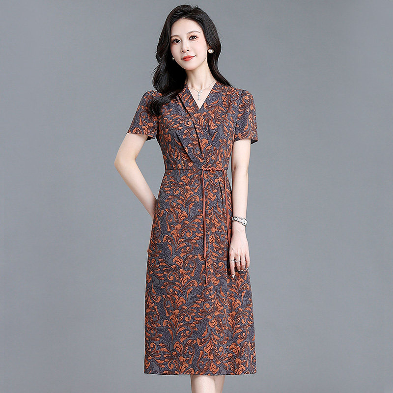 埃伦妈妈气质款连衣裙V领女收腰时尚气质显瘦印花裙2025夏季新款,淘宝优惠券,粉丝福利购,淘宝优惠卷