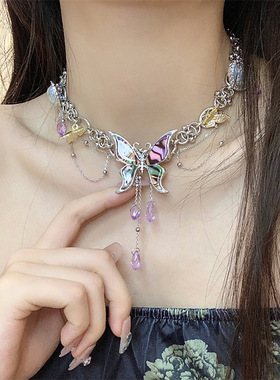水钻合金麻花链女性蝴蝶流苏项链