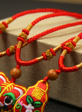 蛇年红绳吊坠儿童小孩保平安项链