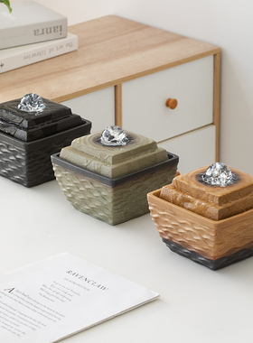 同事简约几何复古摆放朋友客厅