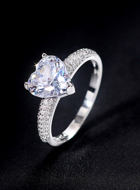 ins潮网红冷淡风结婚爱心满天星2克拉仿真钻戒鸡心锆石水晶戒指女