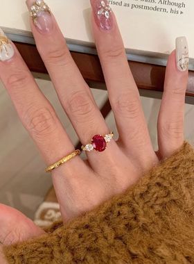 法式复古经典拟真红宝石鸽子蛋戒指新年中国红镀金钻戒婚戒女指环