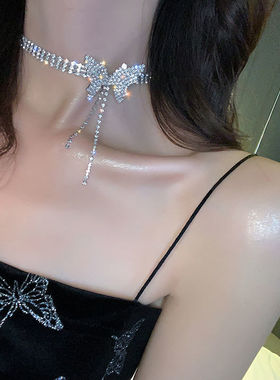 超闪气质镶钻蝴蝶颈链女choker个性时尚蝴蝶设计感精致高级感项链